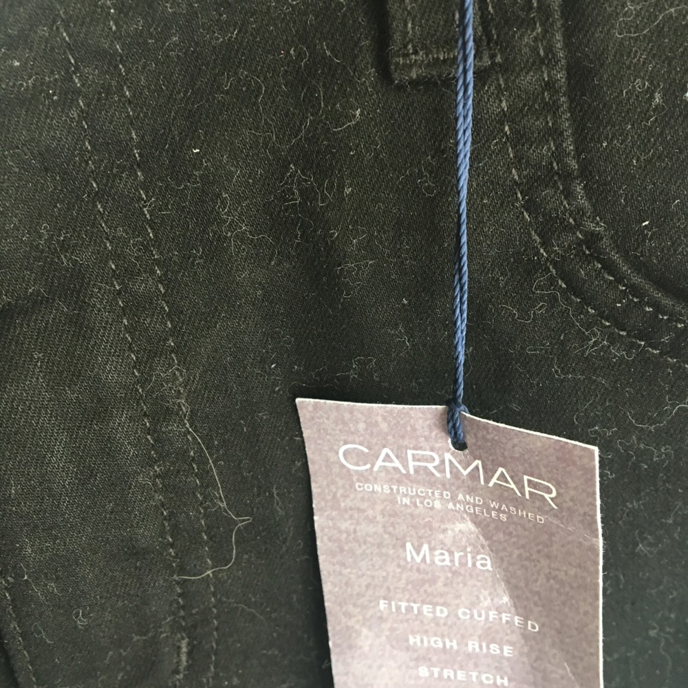 LF black highwaisted cuffed shorts - Picture 4 of 5